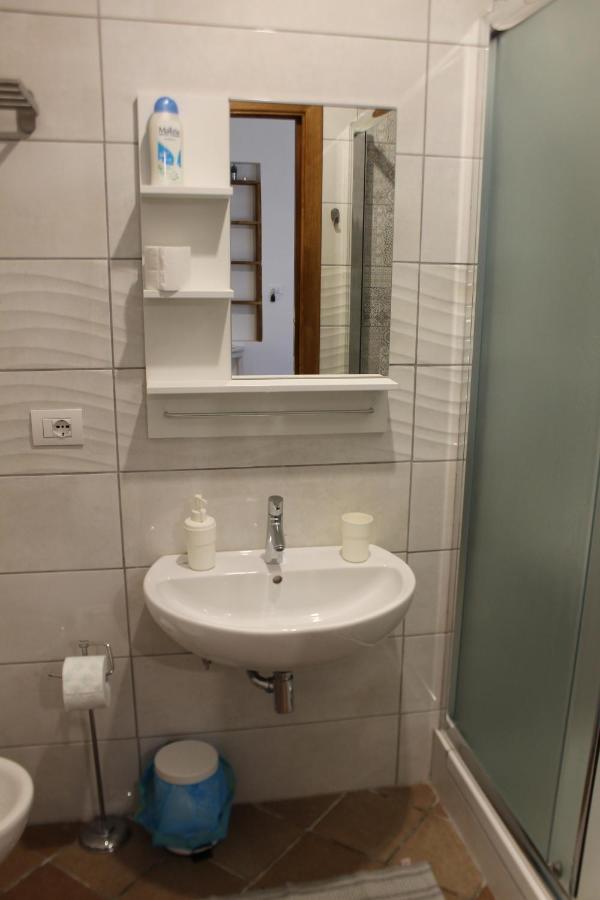 B&B Nettuno סן לאונה מראה חיצוני תמונה