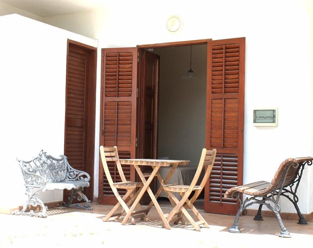 B&B Nettuno סן לאונה מראה חיצוני תמונה
