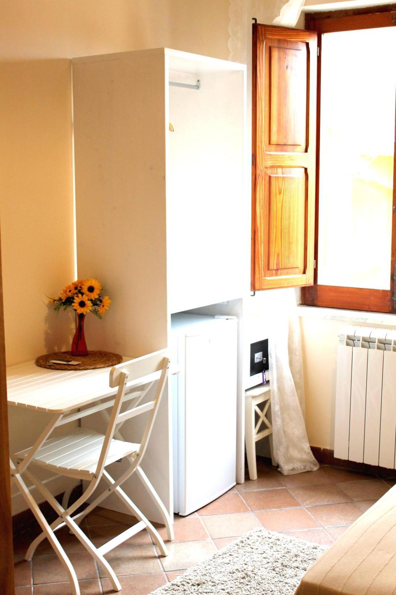 B&B Nettuno סן לאונה חדר תמונה