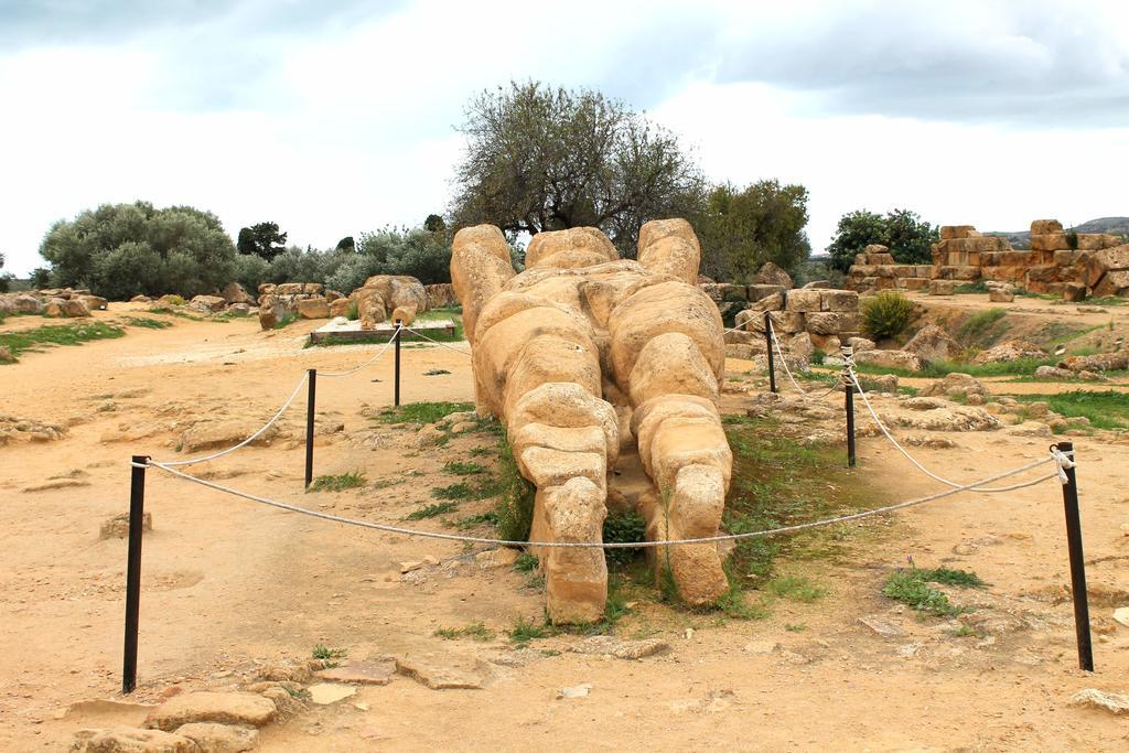 B&B Nettuno סן לאונה מראה חיצוני תמונה